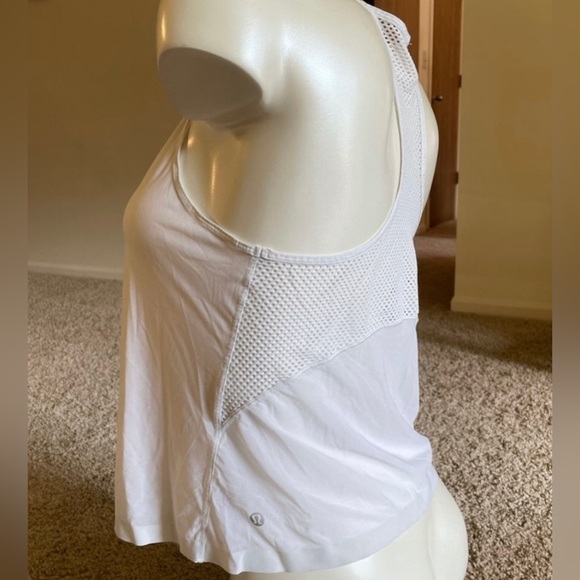 Lululemon tank top - Picture 3 of 3